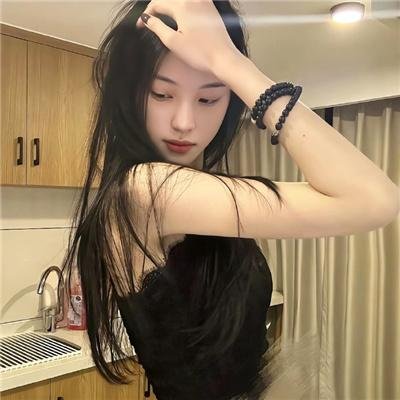 在窗边